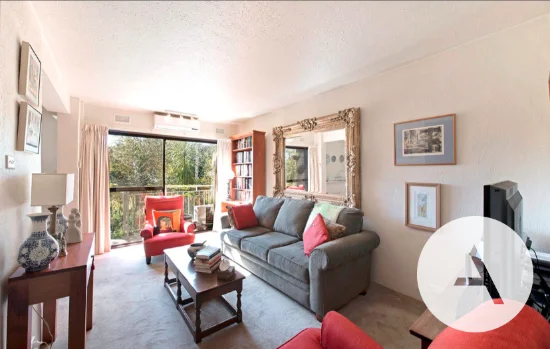 2/9 Farrer Place, Farrer, ACT 2607