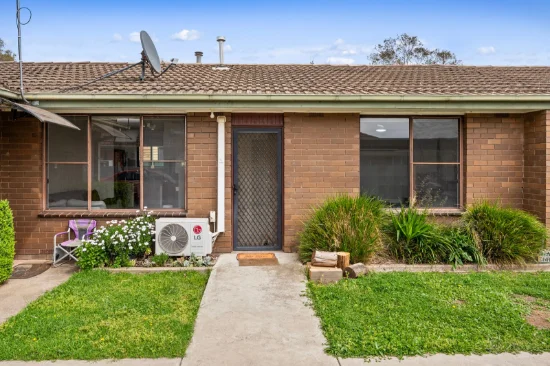 2/9 Hannah Street, Benalla VIC 3672 - For Sale