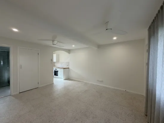 2/9 Kalyan Street, Chevron Island, Qld 4217