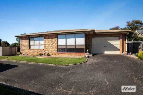2/9 McDonald Street, Ulverstone, Tas 7315