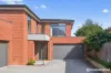 2/9 Thomas Street, Doncaster East, Vic 3109