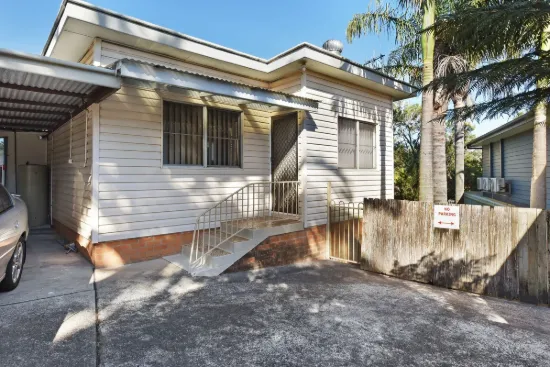 2/91 Lake Road, Port Macquarie, NSW 2444