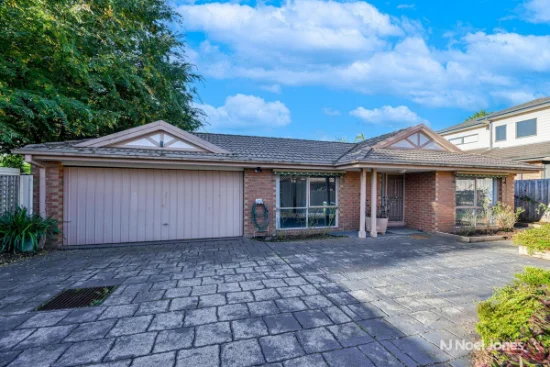 2/96 Murray Road, Croydon, Vic 3136