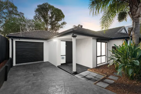 2/99 Willow Bend, Bulleen, Vic 3105