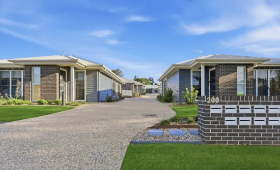 200 Jellicoe Street, Newtown, Qld 4350