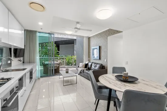 20002/8 Hercules Street, Hamilton, Qld 4007