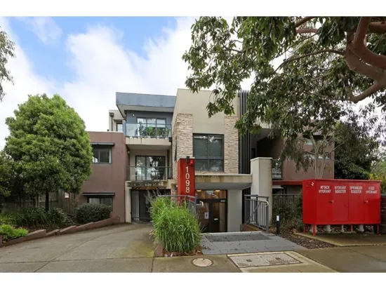 201/1098 Stud Road, Rowville, Vic 3178