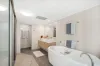 201/72-74 The Strand, North Ward, Qld 4810-Image