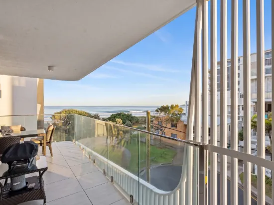 202/321 Golden Four Drive, Tugun, Qld 4224-Image