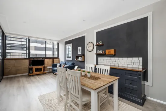202/81C Lord Sheffield Circuit, Penrith, NSW 2750