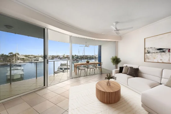 203/13 Nicklin Way, Minyama, Qld 4575