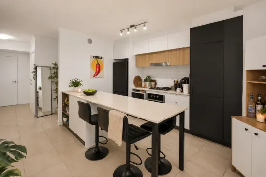 208/283 Logan Road, Stones Corner, Qld 4120-Image