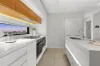 20901/37D Harbour Road, Hamilton, Qld 4007-Image