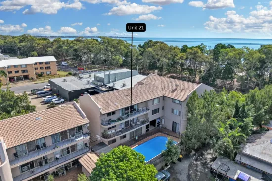 21/383 Esplanade, Torquay, Qld 4655