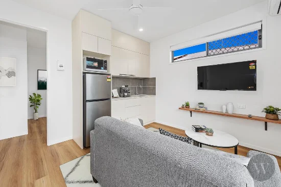 21 Pauline Ave, Ellen Grove, Qld 4078