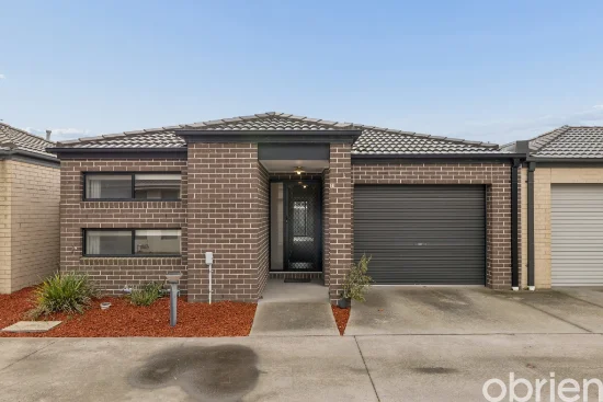 21 Renlik Circuit, Cranbourne North, Vic 3977