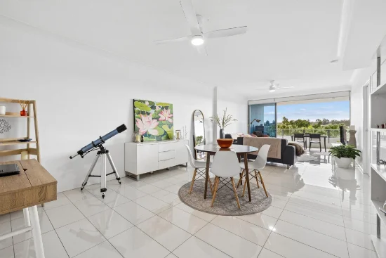 210/41 Harbour Town Drive, Biggera Waters QLD 4216-Image