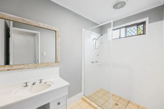 211/325 Reedy Creek Road, Burleigh Waters, Qld 4220-Image
