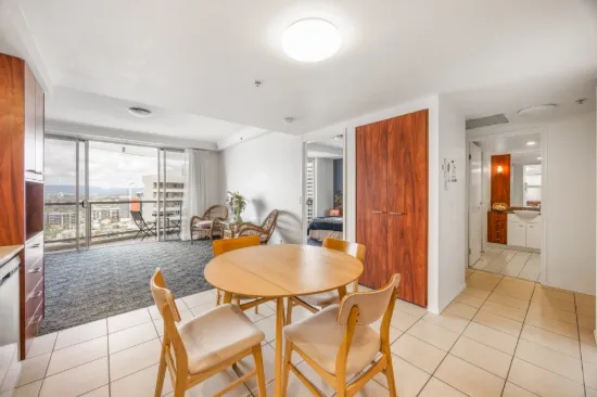 2197/23 Ferny Avenue, Surfers Paradise, Qld 4217