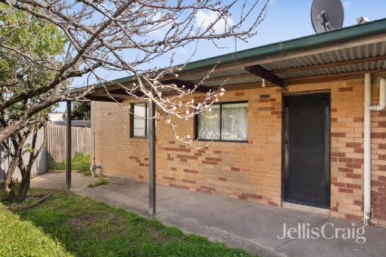 21A Mortlake Avenue, Dallas, Vic 3047