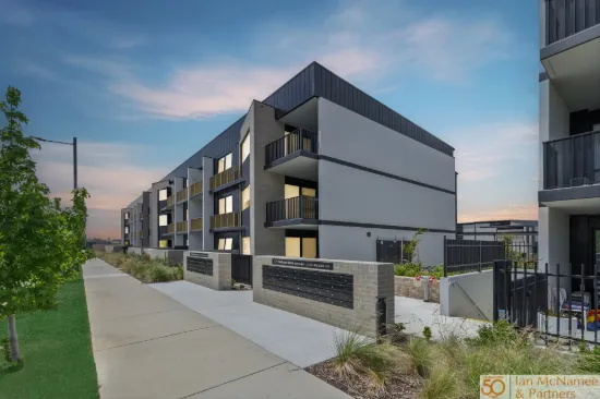 22/125 Wellsvale Drive, Googong, NSW 2620