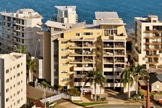 22/83 Marine Parade, Redcliffe, Qld 4020