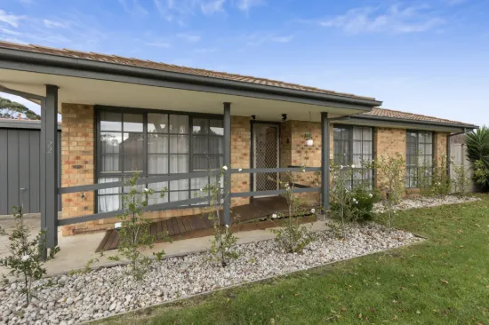 22 Longbeach Close, Aspendale, Vic 3195