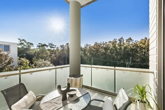 220/3 Mallard Lane, Warriewood, NSW 2102
