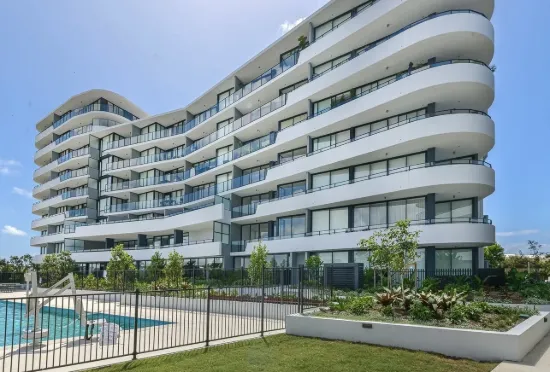 2202/1 Grant Avenue, Hope Island, Qld 4212
