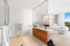2205/2 Ephraim Island, Paradise Point, Qld 4216-Image