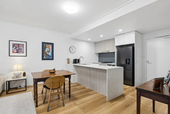 2211/42 Laver Drive, Robina, Qld 4226-Image
