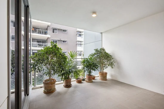 2211/42 Laver Drive, Robina, Qld 4226-Image