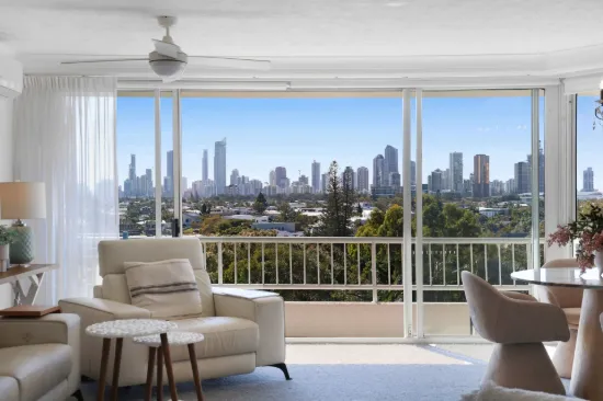 23/56 Hooker Boulevard, Mermaid Waters, Qld 4218