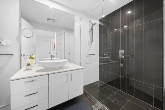 2303/5 Harbour Side Court, Biggera Waters QLD 4216-Image