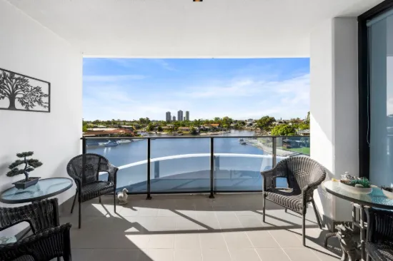 2303/5 Harbour Side Court, Biggera Waters QLD 4216-Image