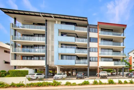 235/60-64 Glenlyon Street, Gladstone Central, Qld 4680