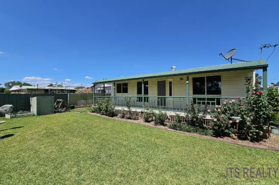 25/17 Hall Street, Aberdeen, NSW 2336