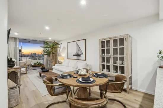 2504/4 Wahroonga Place, Surfers Paradise, Qld 4217