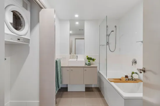 255/129 Laver Drive, Robina, Qld 4226-Image