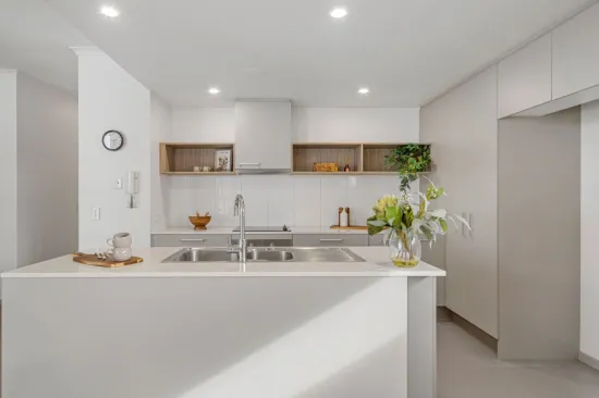 255/129 Laver Drive, Robina, Qld 4226-Image