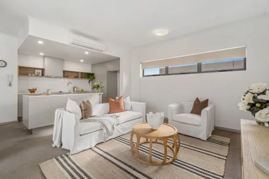 255/129 Laver Drive, Robina, Qld 4226-Image