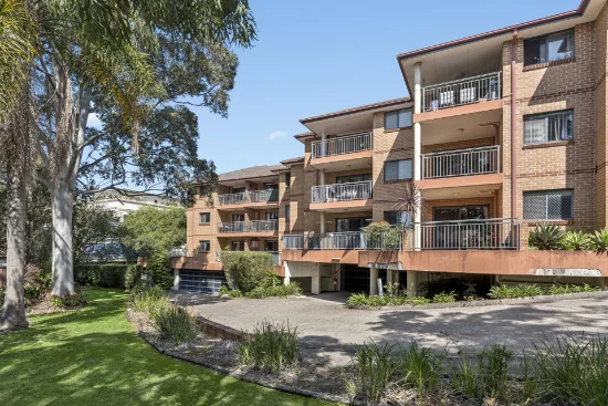26/12 Clubb Crescent, Miranda, NSW 2228