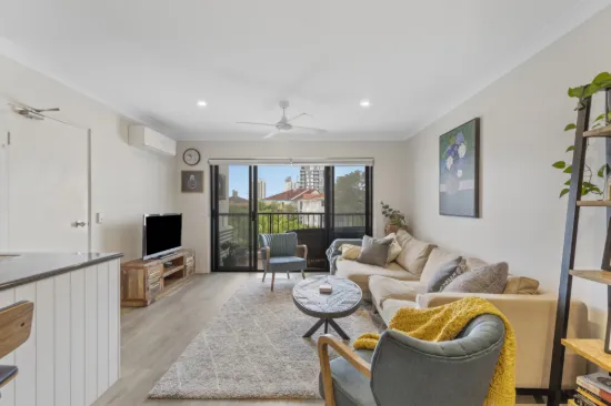 26/16-24 Purli Street, Chevron Island, Qld 4217