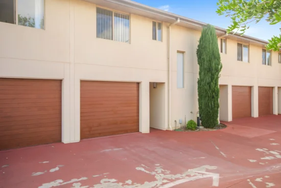 26/16 Anzac Ave, Newtown, Qld 4350