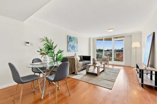 27/2 Pound Road, Hornsby, NSW 2077