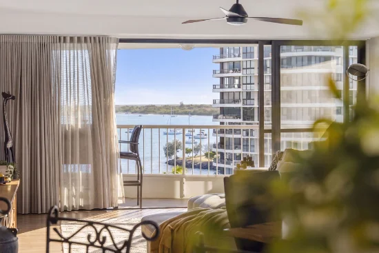 27/21 Bayview Street, Runaway Bay, Qld 4216-Image