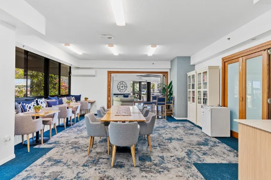 27/21 Bayview Street, Runaway Bay, Qld 4216-Image