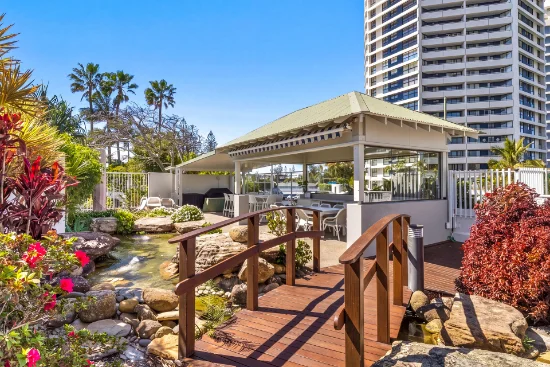 27/21 Bayview Street, Runaway Bay, Qld 4216-Image