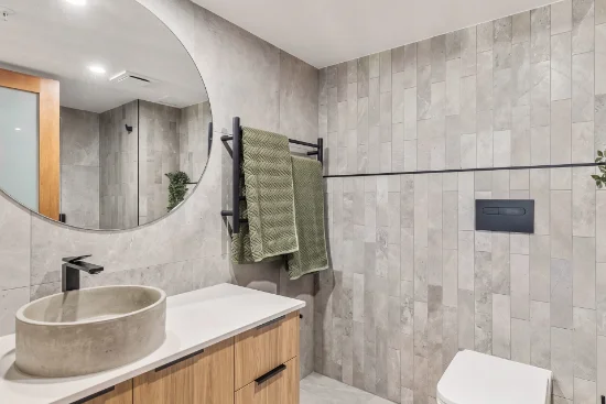 27/21 Bayview Street, Runaway Bay, Qld 4216-Image