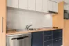 28/15 Goodwin Street, Kangaroo Point, Qld 4169-Image